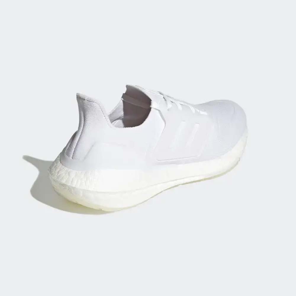 Ultra boost best sale online shop